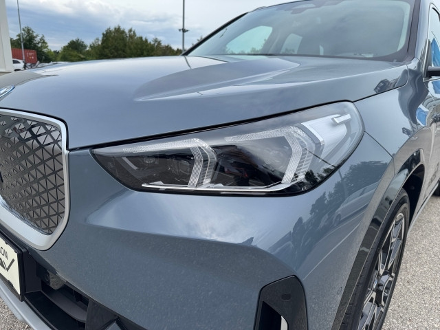 Bild 11: BMW iX1 eDrive20 U11