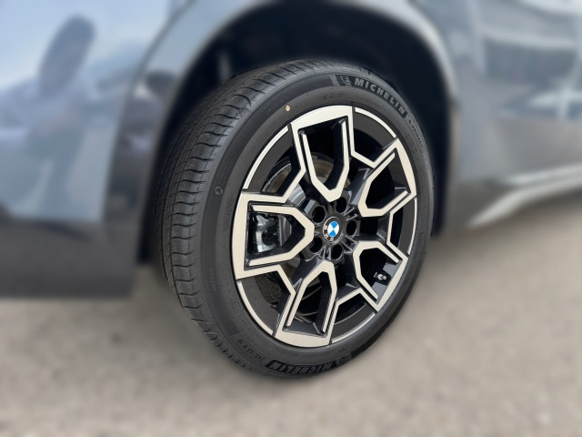 Bild 4: BMW iX1 eDrive20 U11