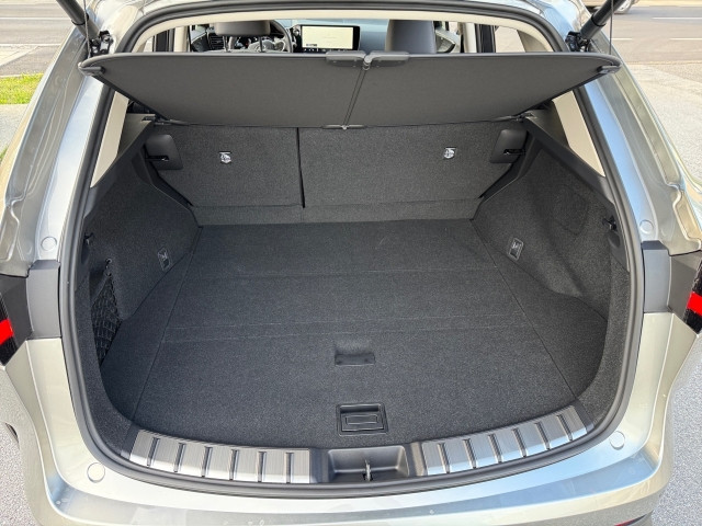 Bild 9: Lexus NX450h+ Luxury AWD Plug-In Hybrid
