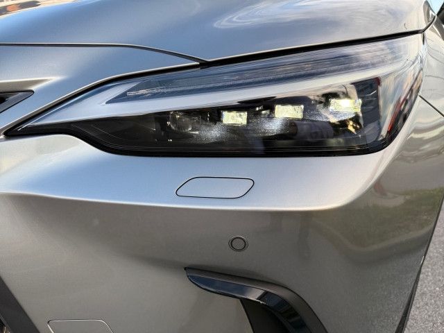 Bild 11: Lexus NX450h+ Luxury AWD Plug-In Hybrid