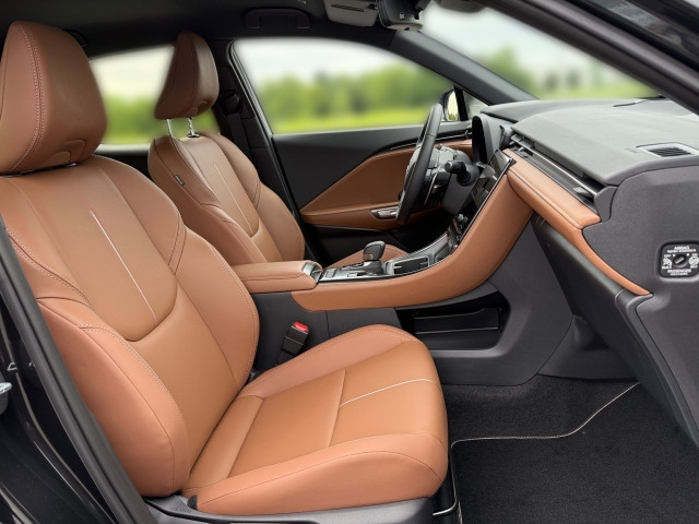 Bild 5: Lexus Lexus LBX Relax