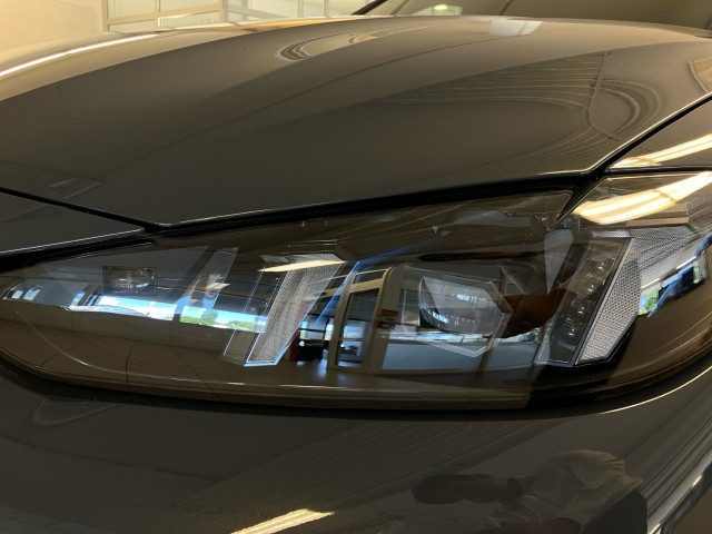 Bild 9: BMW i4 xDrive40 Gran Coupé G26 XE2