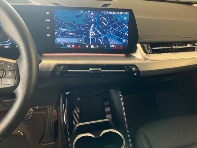 Bild 7: BMW iX1 xDrive30 U11 XE2