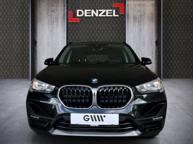 Bild 12: BMW X1 xDrive20i Aut.
