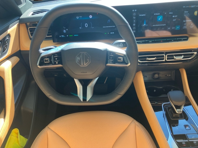 Bild 5: MG HS HEV Luxury