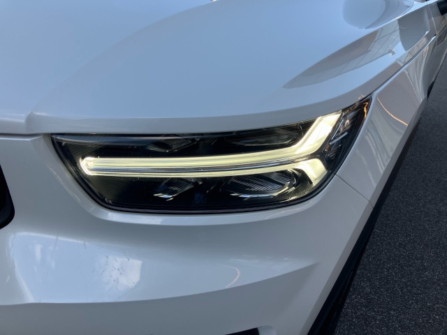 Bild 11: VOLVO PKW XC40 D3 R-Design Gea