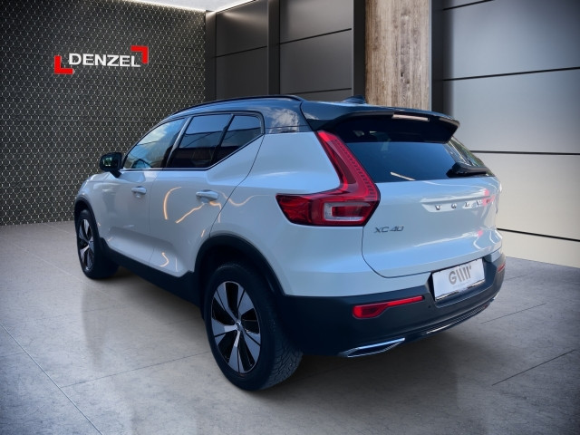 Bild 2: VOLVO PKW XC40 D3 R-Design Gea