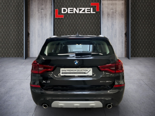 Bild 10: BMW X3 xDrive30e G01