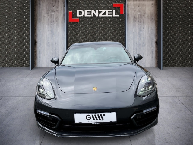 Bild 12: Porsche Panamera 4 E-Hybrid