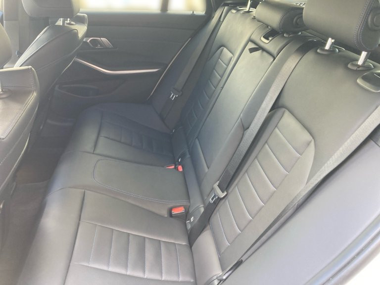 Bild 8: BMW 320d 48 V xDrive Touring Aut.