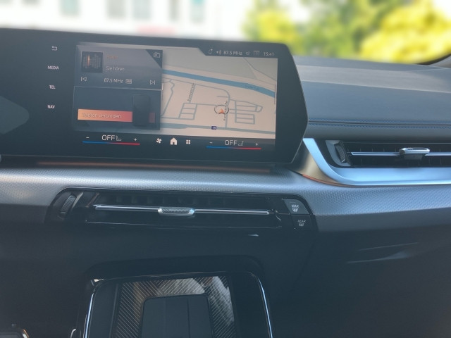 Bild 7: BMW 218d Active Tour B47