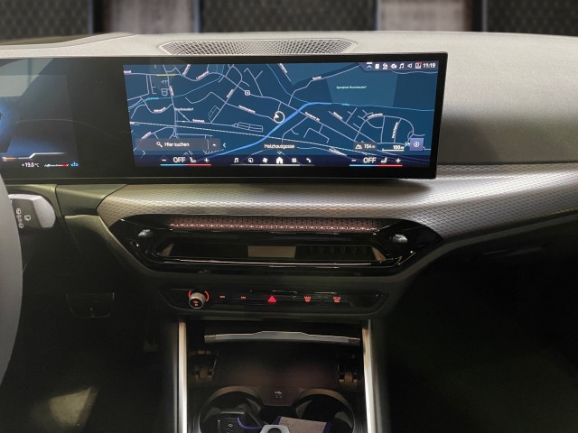 Bild 7: BMW 318i touring G21