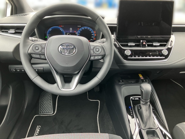 Bild 6: Toyota Corolla 1,8l Hybrid TS Active Drive