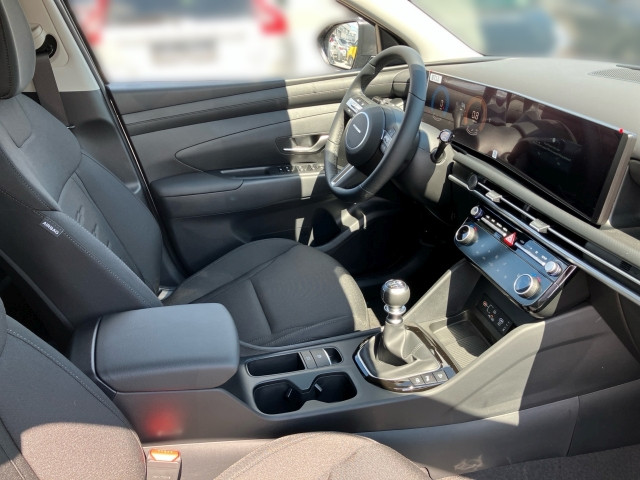 Bild 4: Hyundai Tucson NX4 Jubile 1,6 T-GDi 2WD 48V t5bj1