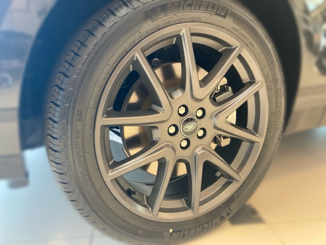 Bild 3: Land Rover Range Rover Velar P400e Dynamic SE