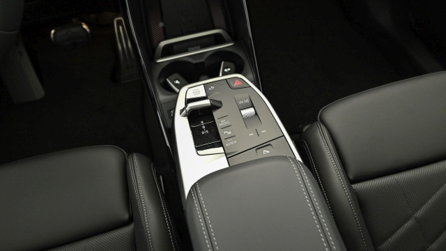 Bild 3: BMW 218i Active Tourer U06 B38