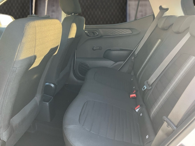 Bild 8: Hyundai i10 GO Plus 1,0 MT