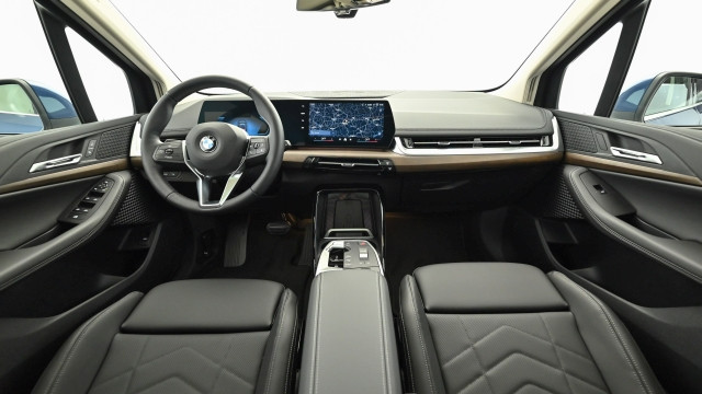 Bild 1: BMW 218i Active Tourer U06 B38