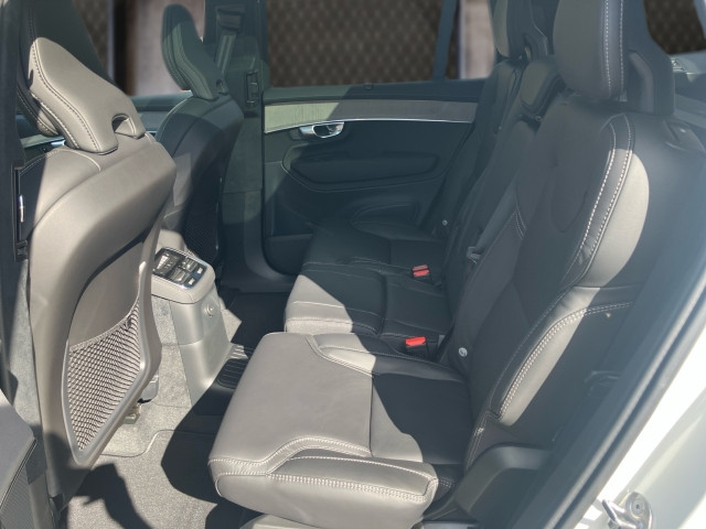 Bild 7: VOLVO PKW XC90 Ultra, T8 AWD Plug-in Hybrid, Elektrisch/Benzin, Dark,