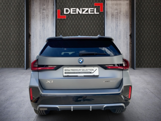 Bild 10: BMW X1 xDrive30e U11 XB2