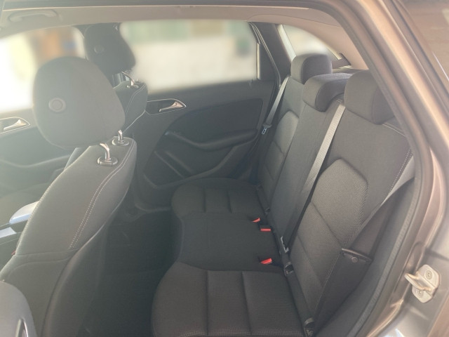 Bild 8: Mercedes B-Klasse