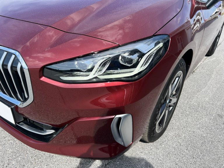 Bild 3: BMW 216i Active Tourer U06