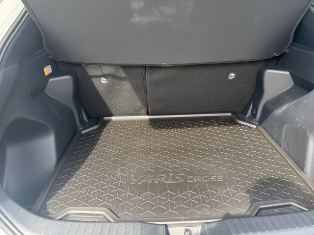 Bild 9: Toyota Yaris Cross - 1,5 l 4x4 HY  Active Drive