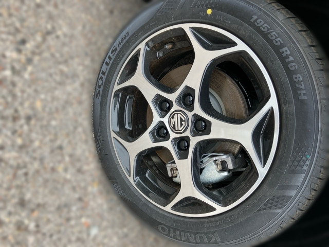 Bild 4: MG MG3 1,5 HEV Luxury MY24