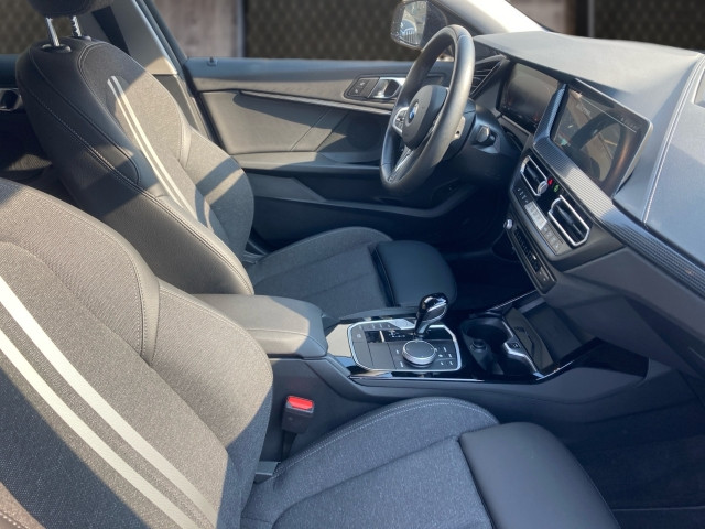 Bild 5: BMW 116d 5-Türer F40 B37