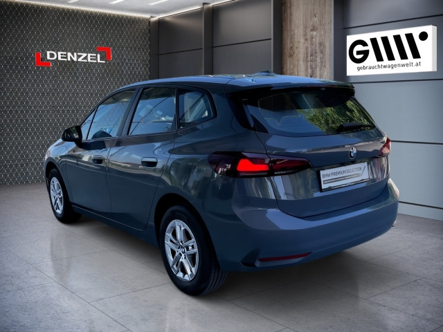 Bild 2: BMW 216i Active Tourer U06