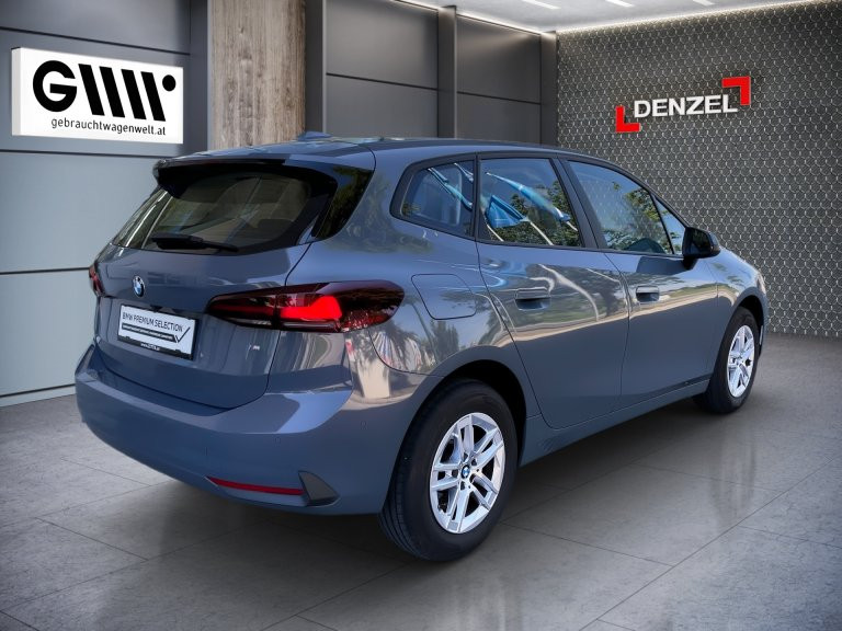 Bild 3: BMW 216i Active Tourer U06