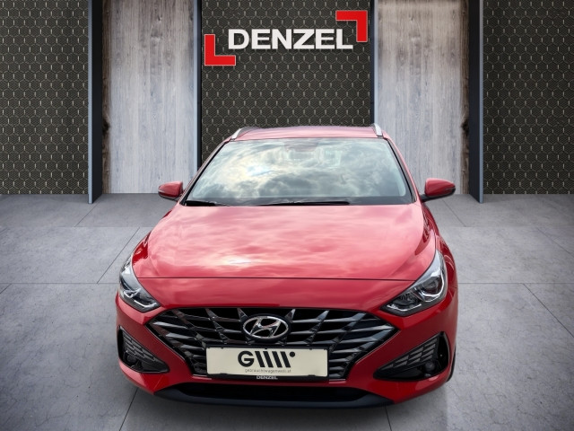 Bild 12: Hyundai i30 CW 1,5 DPI GO