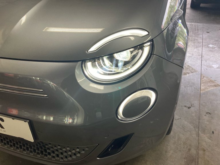 Bild 11: Fiat 500 Elektro La Prima 42 kWh
