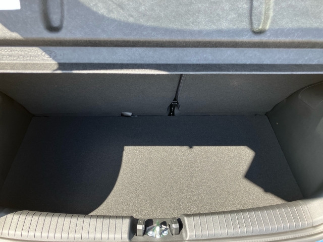Bild 9: Hyundai i10 GO Plus 1,2 AMT