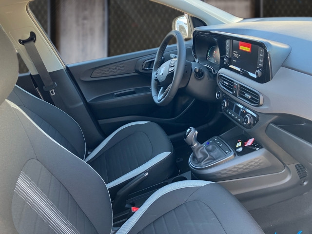 Bild 5: Hyundai i10 GO Plus 1,2 AMT