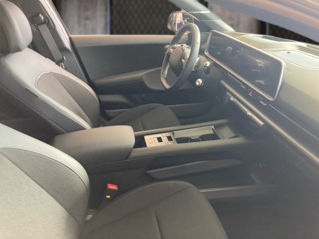 Bild 5: Hyundai IONIQ 6 BLACK Edition 77,4 kWh 4WD