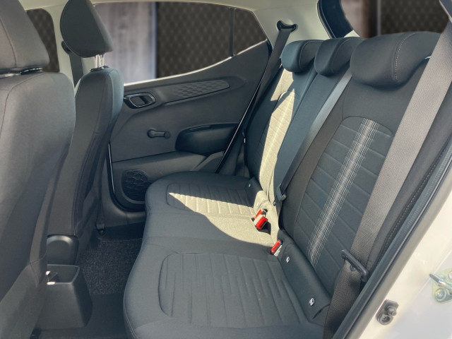 Bild 10: Hyundai i10 GO 1,0 MT