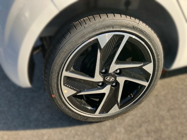 Bild 4: Hyundai i10 GO Plus 1,2 AMT