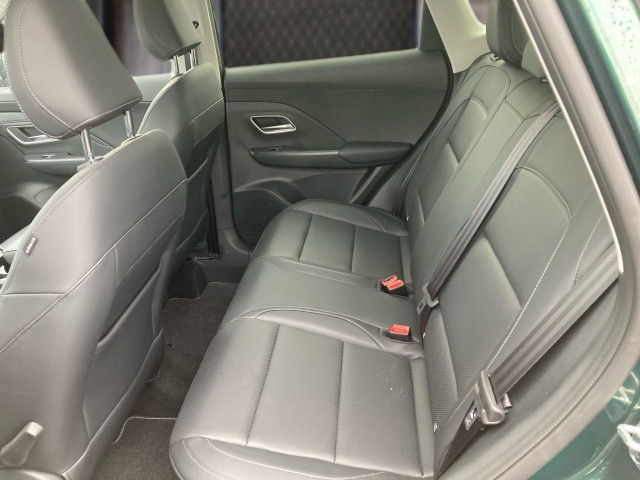 Bild 11: MG ZS HEV Luxury/25