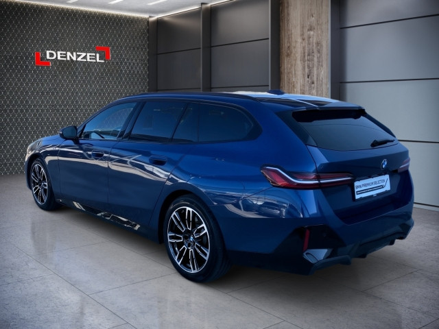 Bild 2: BMW i5 M60 xDrive Limousine G60