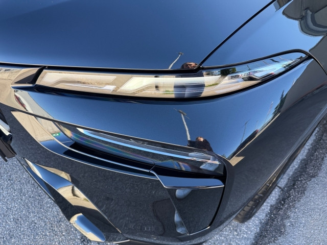 Bild 3: BMW X7 xDrive40d G07 B57