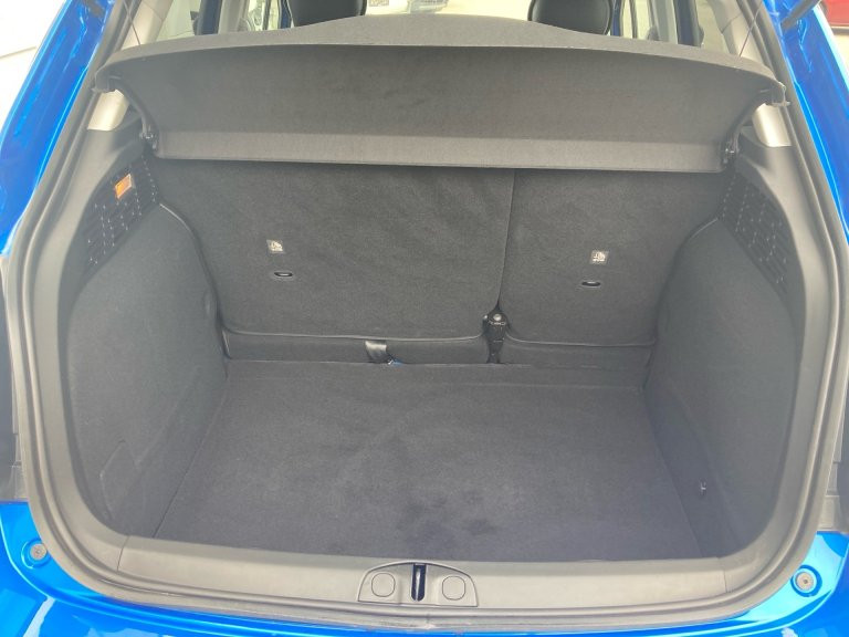 Bild 9: Fiat 500X Dolcevita MY22-Hybrid 130 7-Gang DCT Sondermodell Dolce