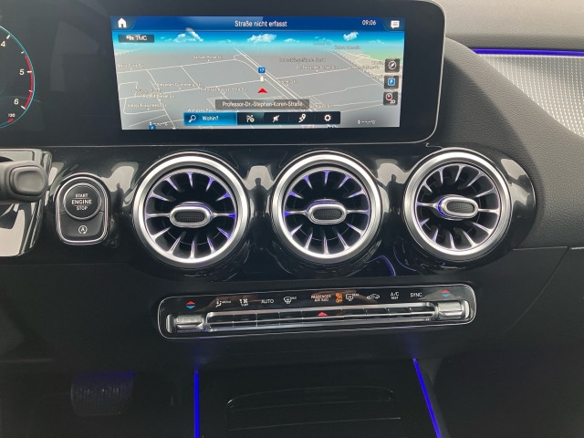 Bild 11: Mercedes GLA 200d 4Matic
