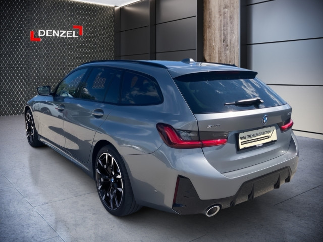 Bild 2: BMW 330e xDrive Touring G21