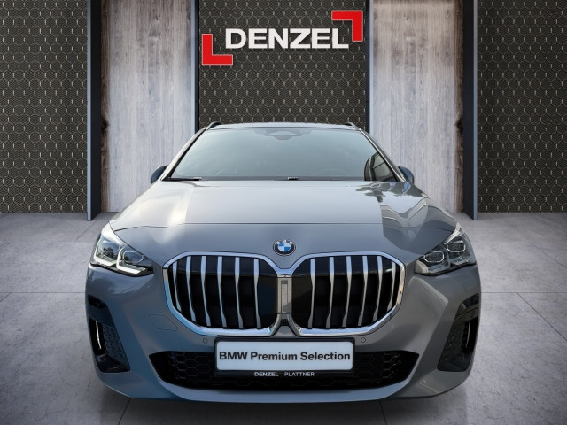 Bild 2: BMW 218d Active Tour B47