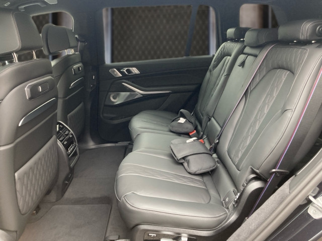 Bild 8: BMW X7 xDrive40d G07 B57