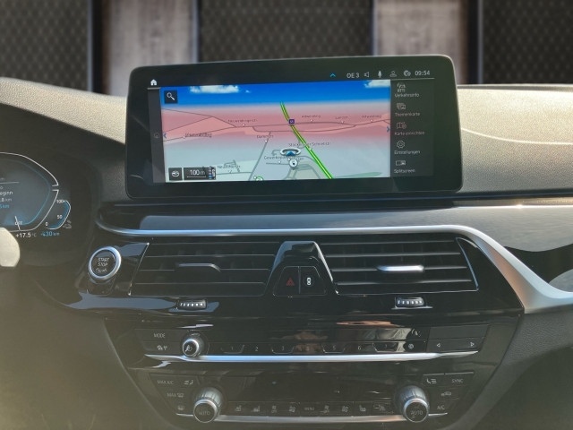 Bild 7: BMW 530e xDrive Touring G31 XB1