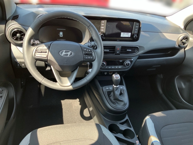 Bild 5: Hyundai i10 GO Plus 1,2 MT