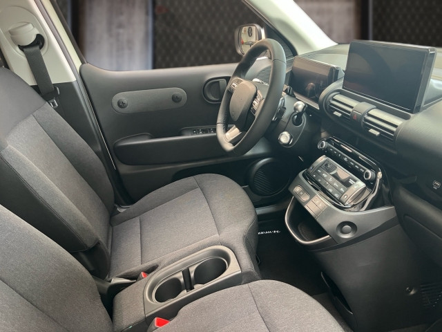 Bild 5: Hyundai INSTER Smart Line 49kWh