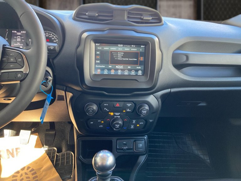 Bild 7: Jeep Renegade 1,0 MultiAir T3 FWD 6MT 120